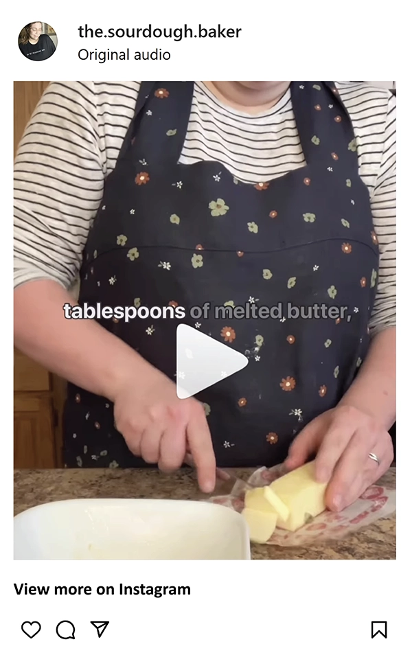 Instagram-post-by-the.sourdough.baker-where-Caitin-prepare-a-recipe-wearing-apron-by-alinebea-x-not-perfect-linen-collaboration.