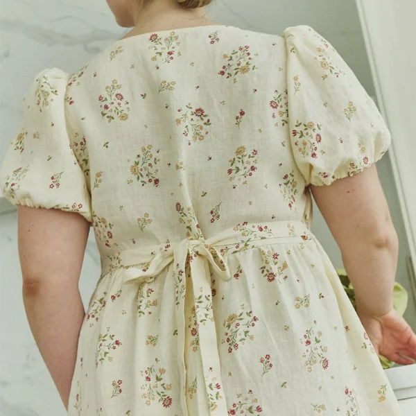 model-wearing-floral-pattern-design-by-AlineBea-on-Not_perfect_linen-dress